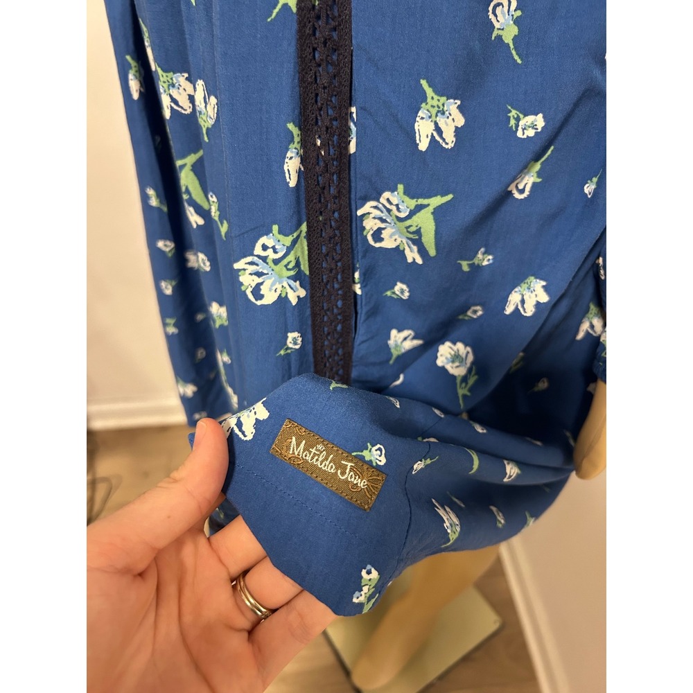 Matilda Jane Blue Floral Crochet Trim Boho Shift Dress Womens Medium Pockets - Picture 7 of 8